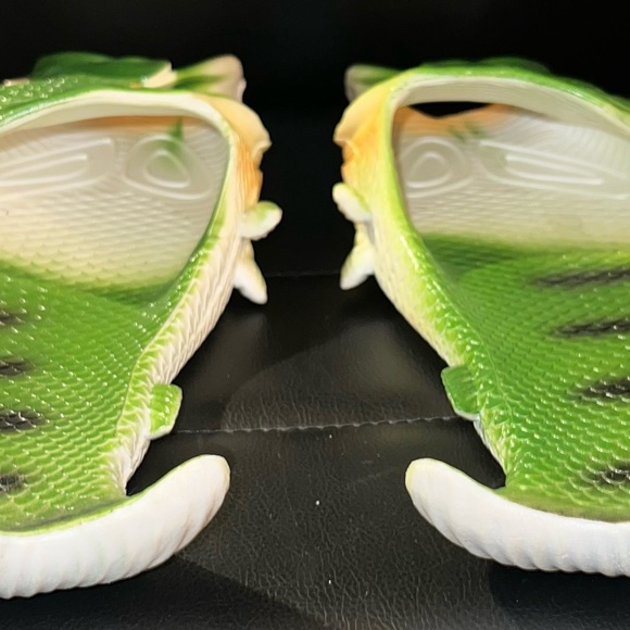 CODDIES FISH FLIP FLOPS - Picture 5 of 6